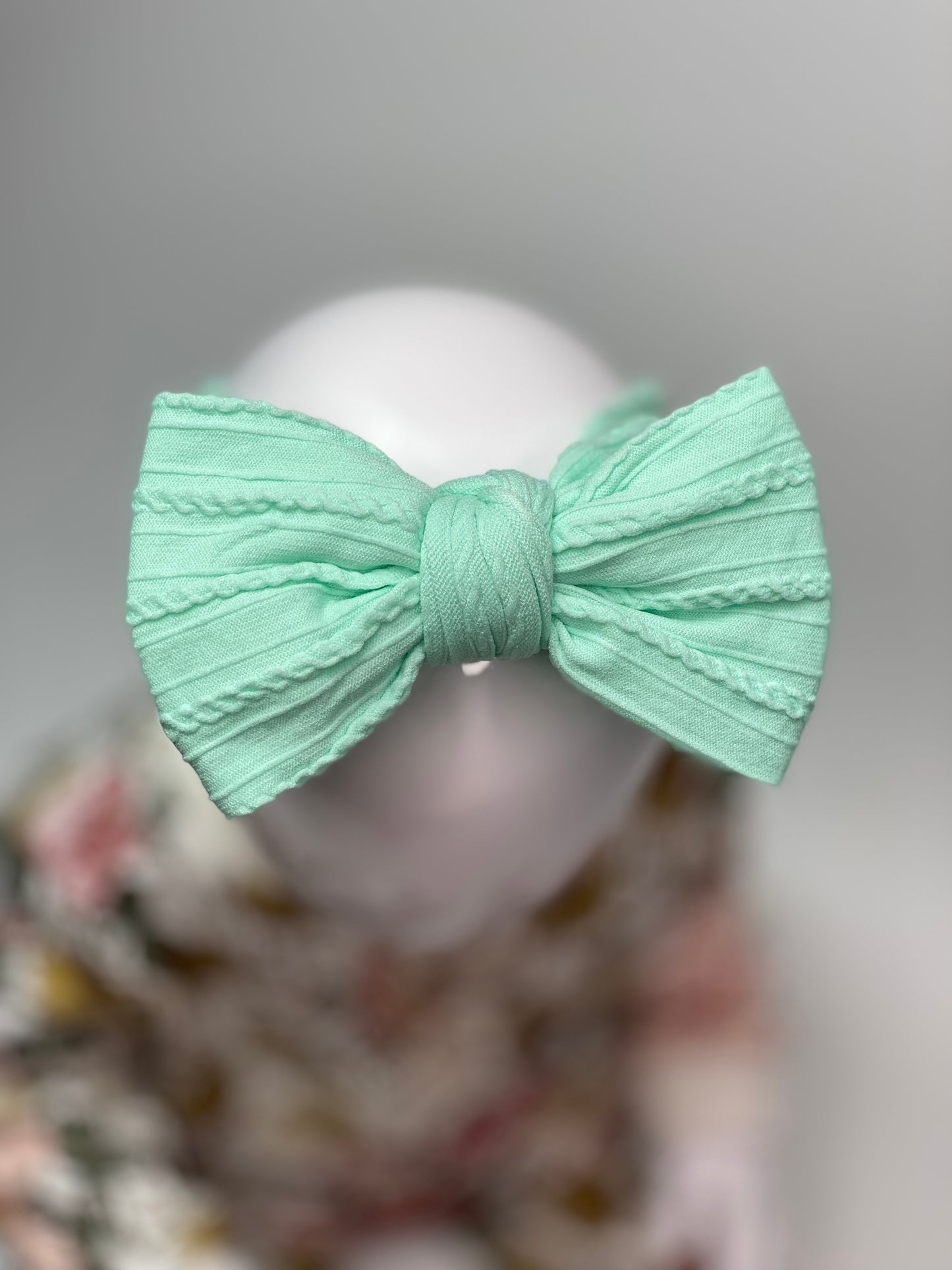 MINT GREEN LARGER BOW