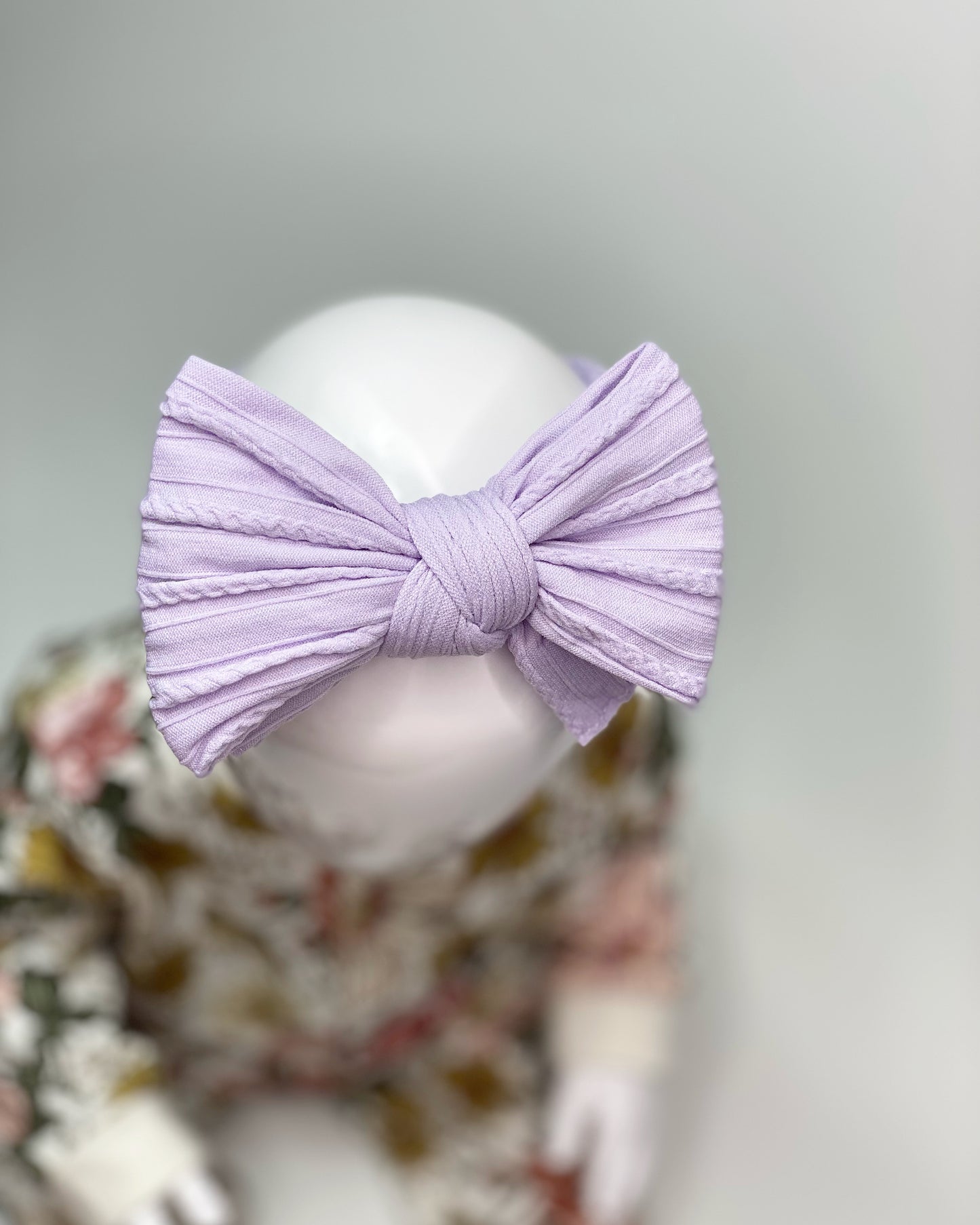 LIGHT LILAC LARGE BOW