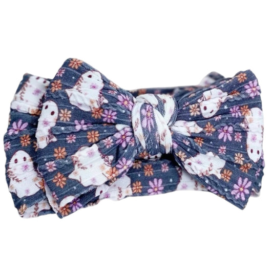 SPOOKY CASPER LARGER CABLE KNIT BOW